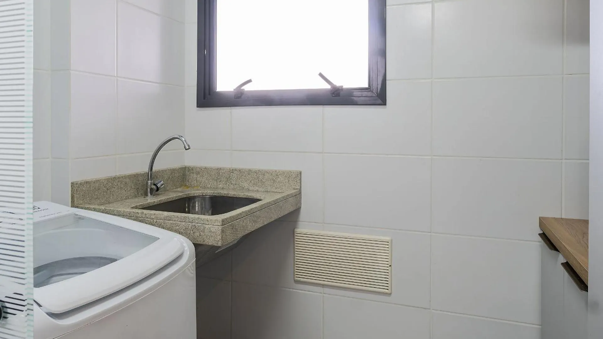 Apto Com Varanda E Churrasq 500M Da Praia Rml605 Imbituba